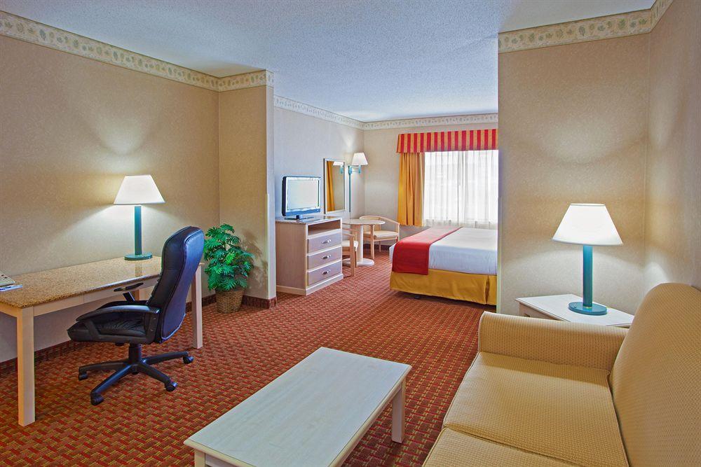 Best Western Plus Pocomoke City Hotel Quarto foto